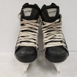 (35315-3) CCM Skates - Size 1 Youth